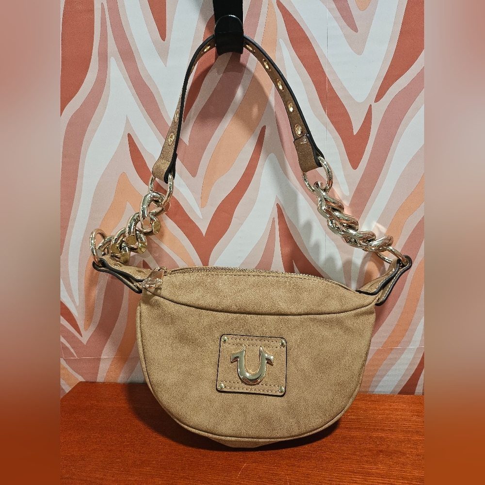 True Religion Shoulder Bag with Gold Chain - Picture 1 of 9